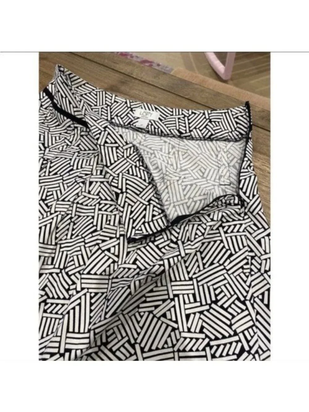Ann Taylor LOFT Petite Black & White Mini Skirt - Size 2P